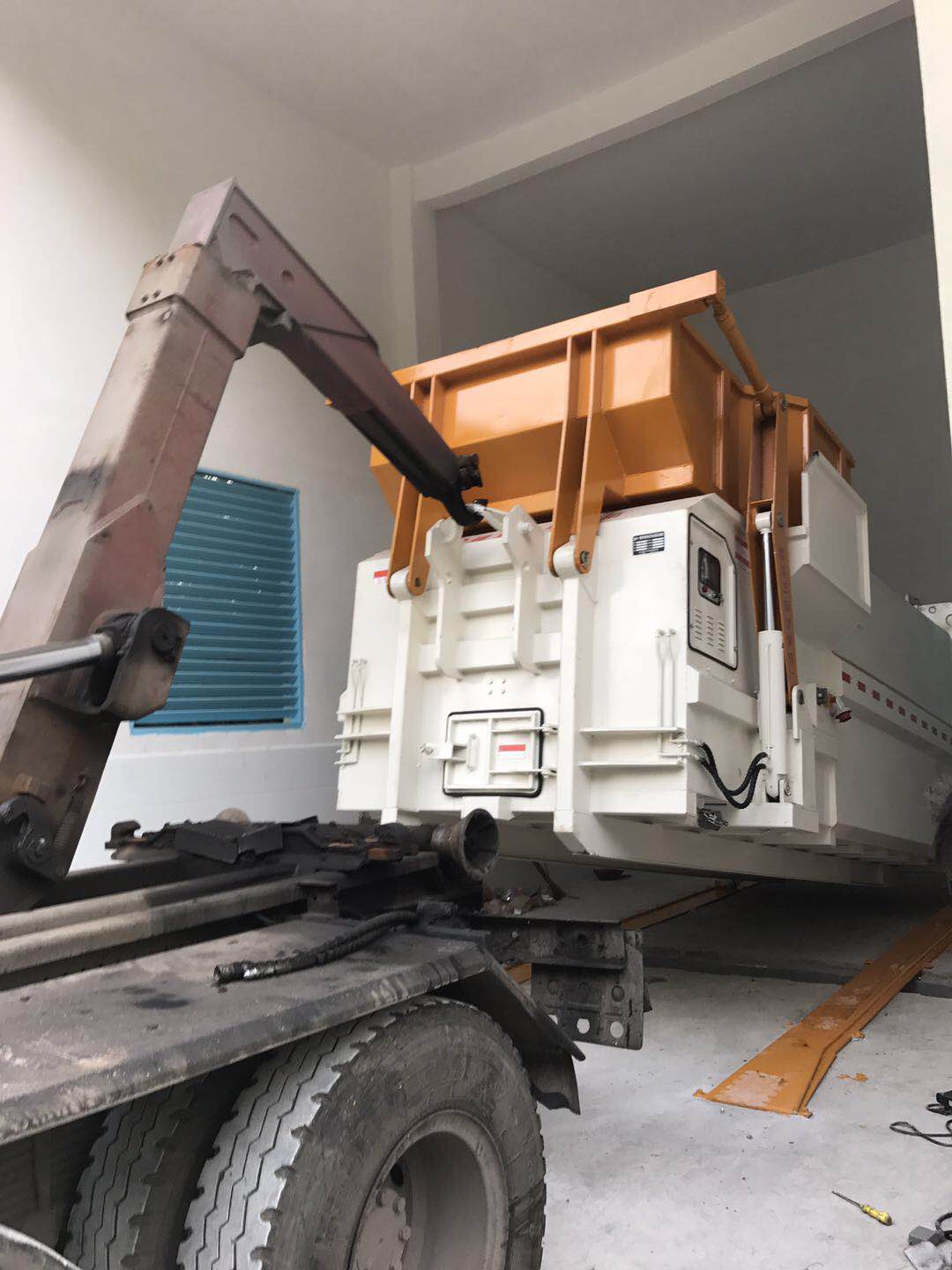 長沙湘一機械有限公司,長沙環衛設備制造,長沙環衛設備銷售,保潔項目 長沙湘一機械有限公司,長沙環衛設備制造,長沙環衛設備銷售,保潔項目