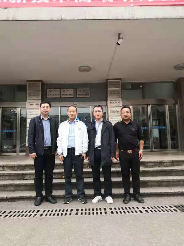 長(zhǎng)沙湘一機(jī)械有限公司,長(zhǎng)沙環(huán)衛(wèi)設(shè)備制造,長(zhǎng)沙環(huán)衛(wèi)設(shè)備銷售,保潔項(xiàng)目 長(zhǎng)沙湘一機(jī)械有限公司,長(zhǎng)沙環(huán)衛(wèi)設(shè)備制造,長(zhǎng)沙環(huán)衛(wèi)設(shè)備銷售,保潔項(xiàng)目